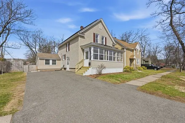 15 Granger Pl, West Springfield, MA 01089