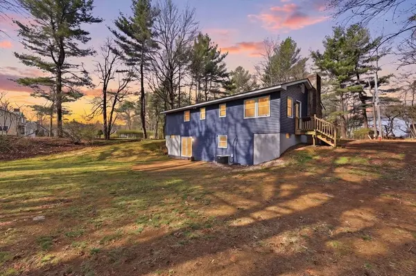 31 Family Lane, Westfield, MA 01085