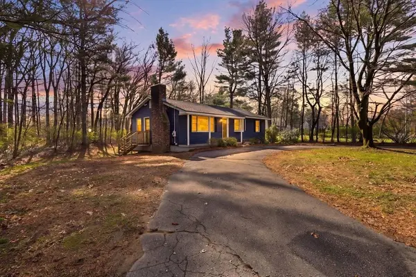 31 Family Lane, Westfield, MA 01085