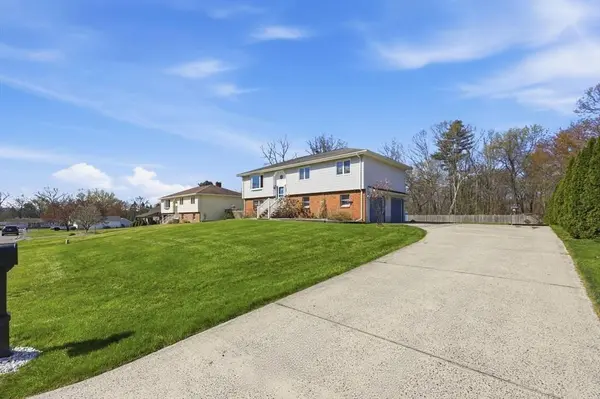 39 Salli Circle, Ludlow, MA 01056