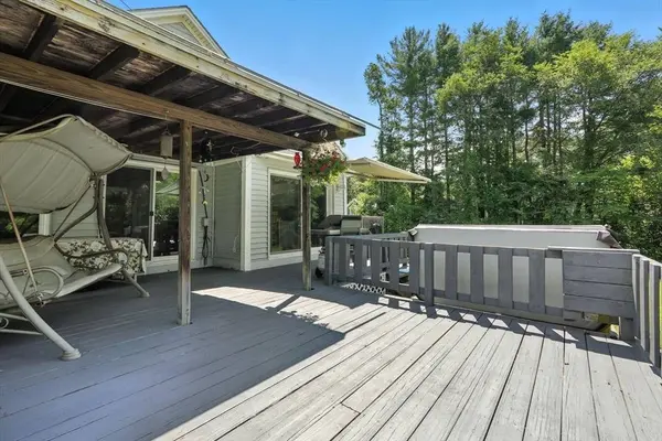 12 Pond Brook Rd, Huntington, MA 01050