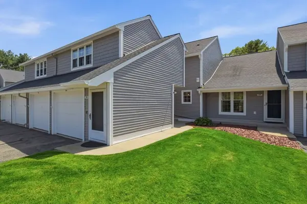 79 Chapin Greene #79, Ludlow, MA 01056