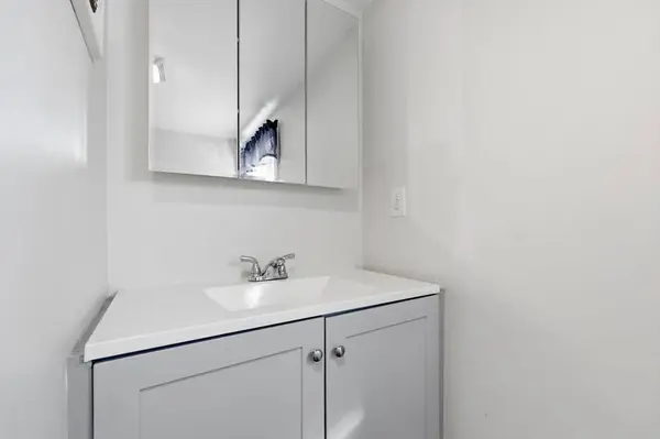 229 Miller Sr #D8, Ludlow, MA 01056
