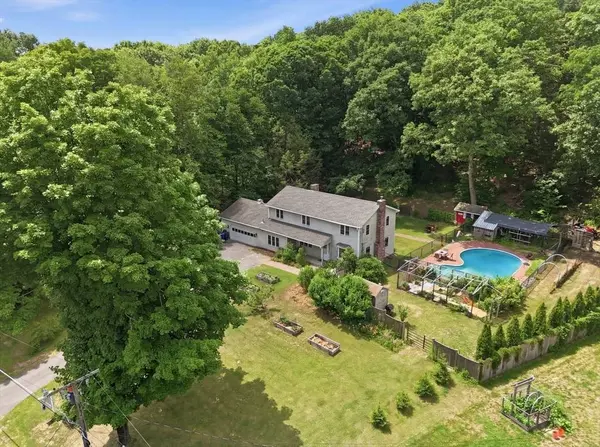 75 Blandford Rd, Granville, MA 01034
