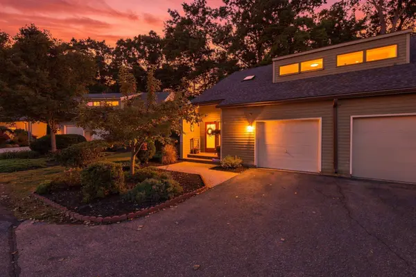 108 Fairway Village #108