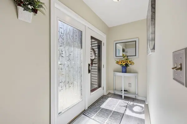 108 Fairway Village #108, Northampton, MA 01053