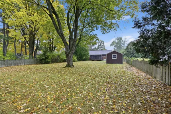 110 Bridge St, Northampton, MA 01062