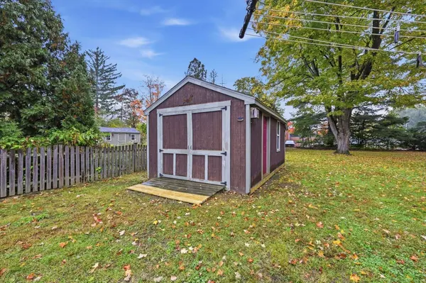 110 Bridge St, Northampton, MA 01062