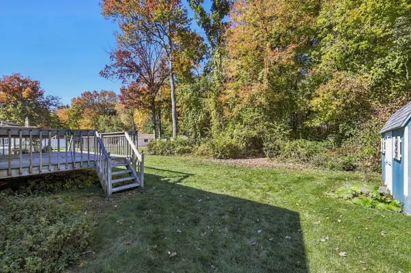 286 Peekskill Ave, Springfield, MA 01129