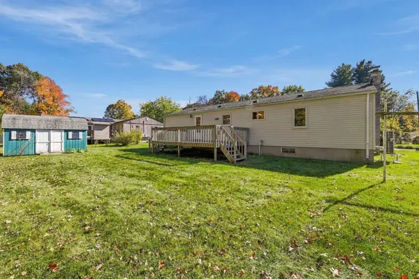 286 Peekskill Ave, Springfield, MA 01129
