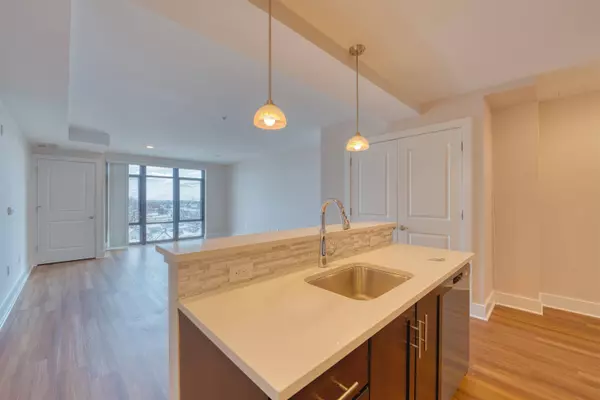 1040 JOHN F KENNEDY BLVD #602, Bayonne, NJ 07002