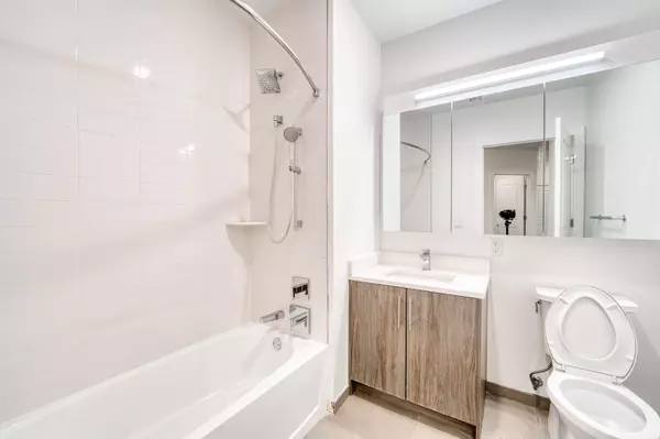 957 BROADWAY #601, Bayonne, NJ 07002