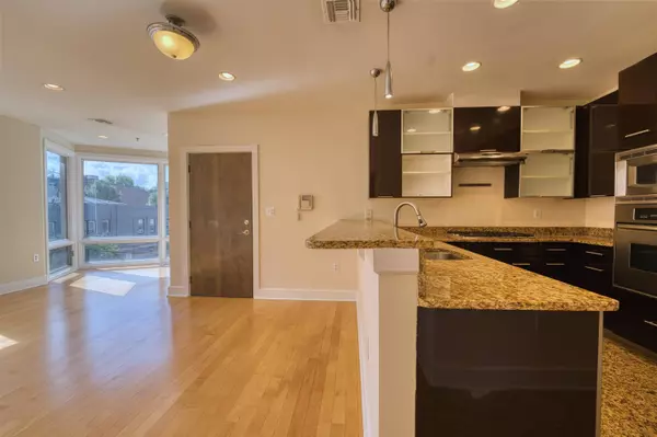 108 JACKSON ST  #3A, Hoboken, NJ 07030