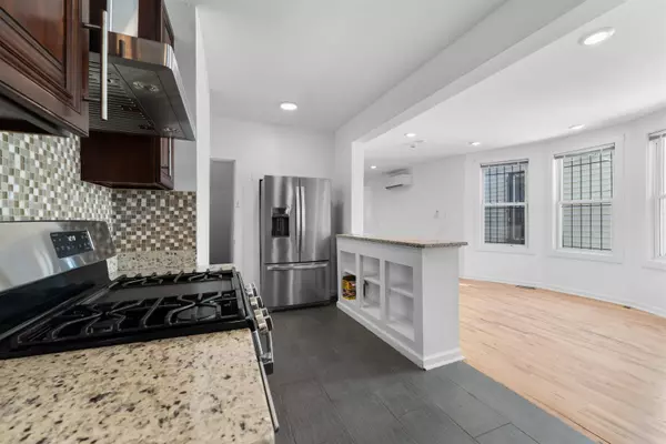 1964 KENNEDY BLVD, Jc Greenville, NJ 07306