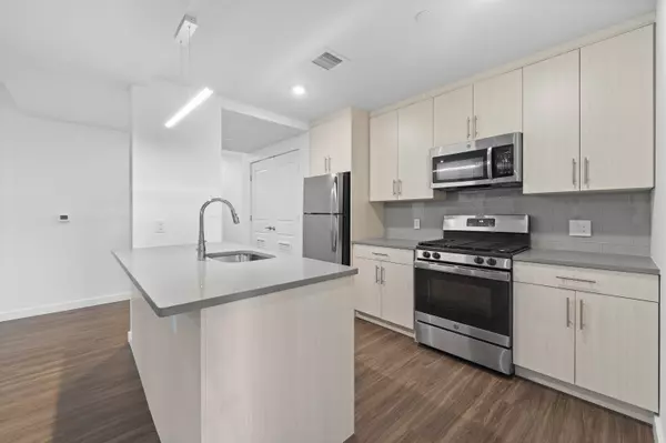 957 BROADWAY  #407, Bayonne, NJ 07002