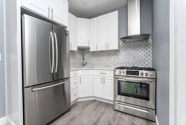 77 RANDOLPH AVE  #3R, Jc Greenville, NJ 07305