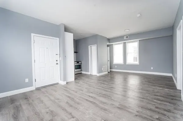 77 RANDOLPH AVE  #3R, Jc Greenville, NJ 07305