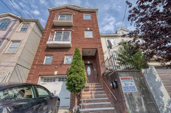 392 LIBERTY AVE  #2, Jc Heights, NJ 07307