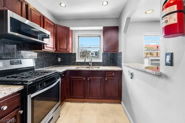 418 Esplanade #6, Hackensack City, NJ 07601