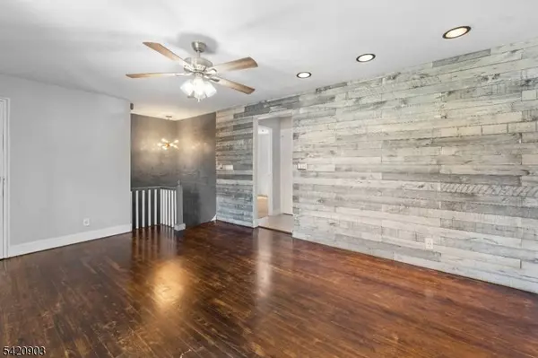 418 Esplanade #6, Hackensack City, NJ 07601
