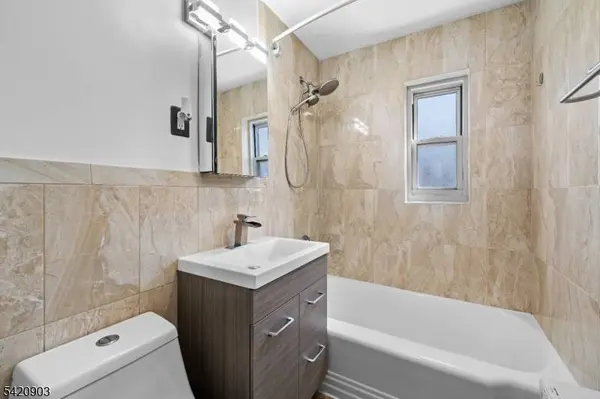418 Esplanade #6, Hackensack City, NJ 07601