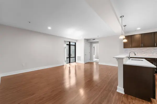 1040 JOHN F KENNEDY BLVD  #305, Bayonne, NJ 07002