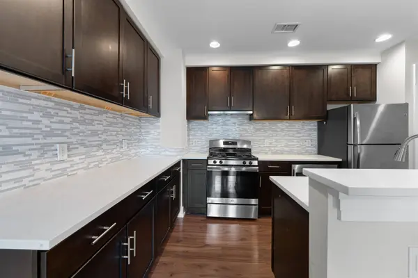 1040 JOHN F KENNEDY BLVD  #305, Bayonne, NJ 07002