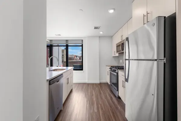 957 BROADWAY  #204, Bayonne, NJ 07002