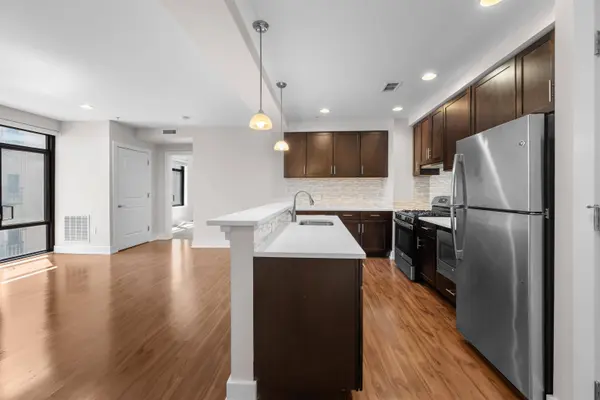 1040 JOHN F KENNEDY BLVD  #305, Bayonne, NJ 07002
