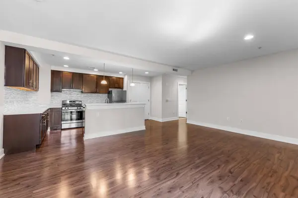 1040 JOHN F KENNEDY BLVD  #305, Bayonne, NJ 07002