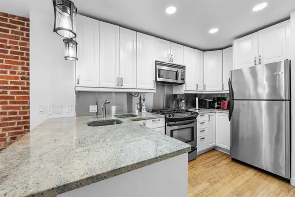 324 BALDWIN AVE  #1B, Jc Journal Square, NJ 07002