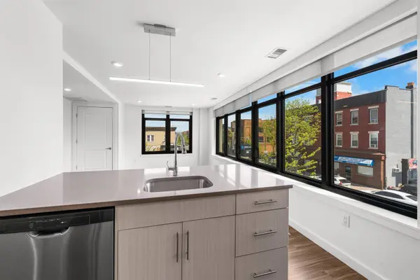 957 BROADWAY  #201, Bayonne, NJ 07002