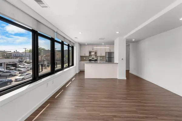 957 BROADWAY  #201, Bayonne, NJ 07002