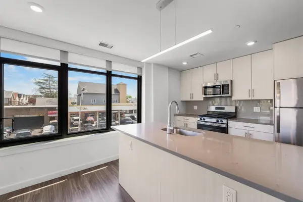 957 BROADWAY  #201, Bayonne, NJ 07002