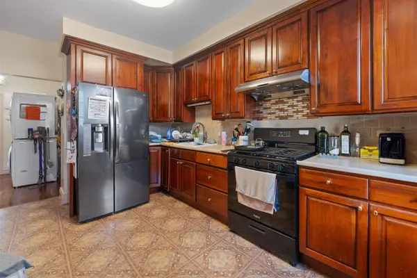 13 WEST 27TH ST  #2, Bayonne, NJ 07002