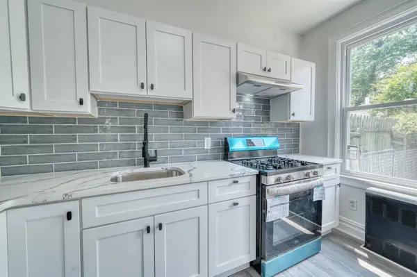 175 ZABRISKIE ST  #1, Jc Heights, NJ 07307