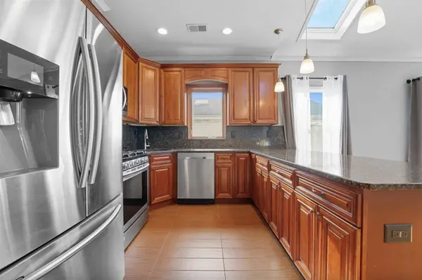 108 KEARNEY AVE #1, Jc Greenville, NJ 07305