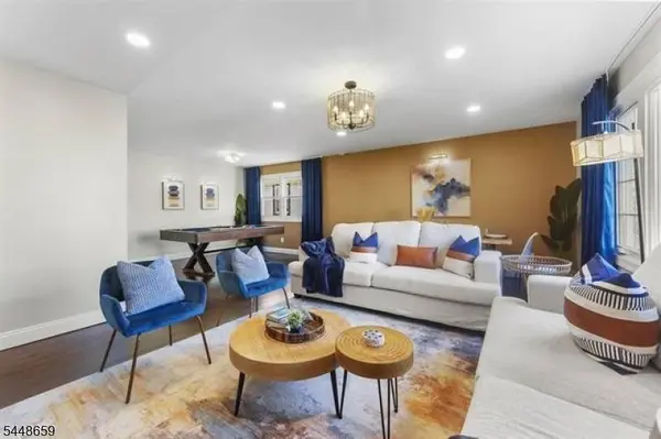 96 West 8th Street, Bayonne City, NJ 07002