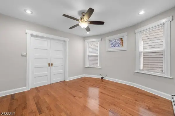 185 N 18Th St, East Orange City, NJ 07017