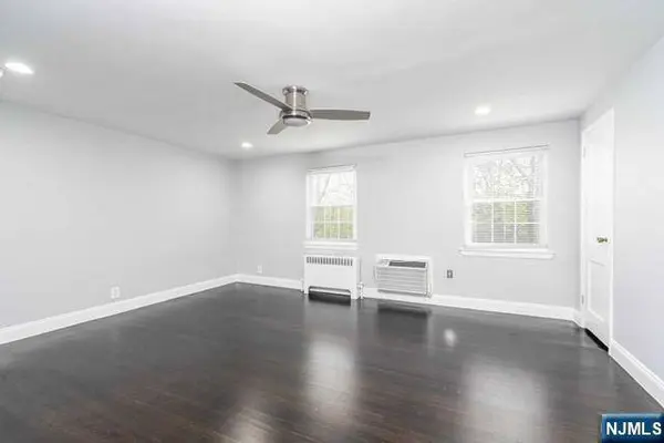 84 Clark CT #84, Rutherford, NJ 07070