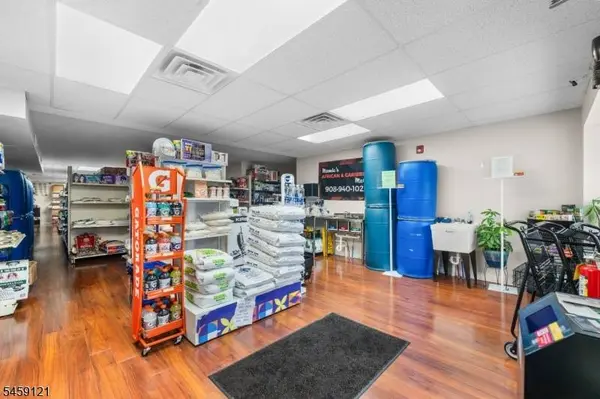 405 S Main St, Phillipsburg Town, NJ 08865