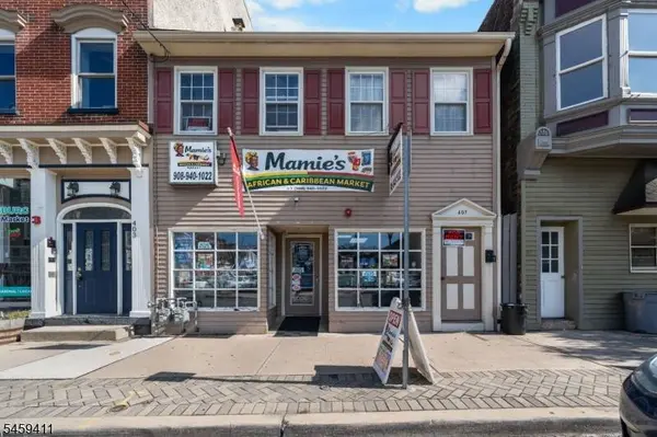 405 S Main St