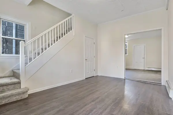 62 WEST 8TH ST, Bayonne, NJ 07002