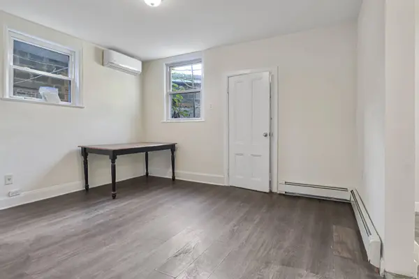 62 WEST 8TH ST, Bayonne, NJ 07002