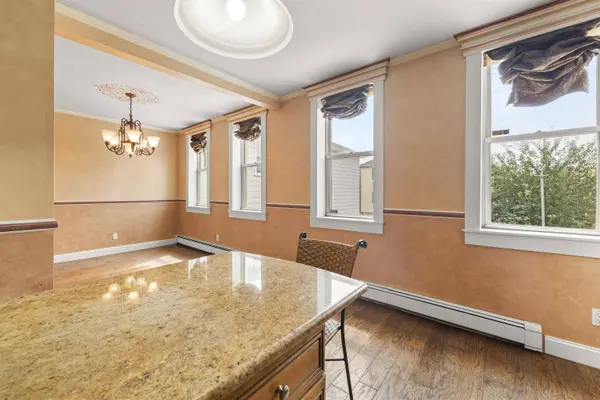 82 EAST 26TH ST, Bayonne, NJ 07002