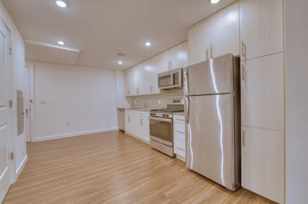 957 BROADWAY  #208, Bayonne, NJ 07002