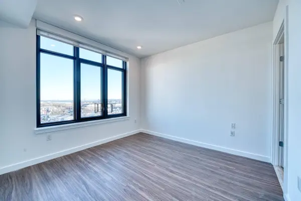 957 BROADWAY #505, Bayonne, NJ 07002