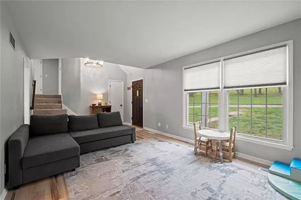 28274 W 311th ST, Paola, KS 66071