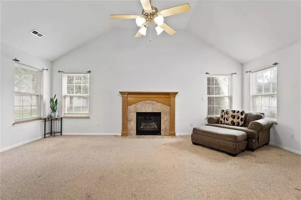 380 W Acorn ST, Gardner, KS 66030