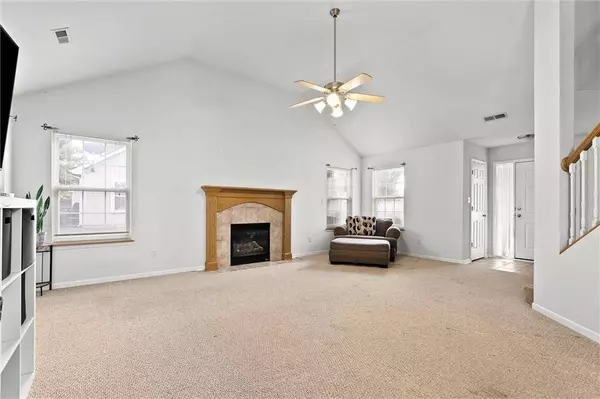 380 W Acorn ST, Gardner, KS 66030